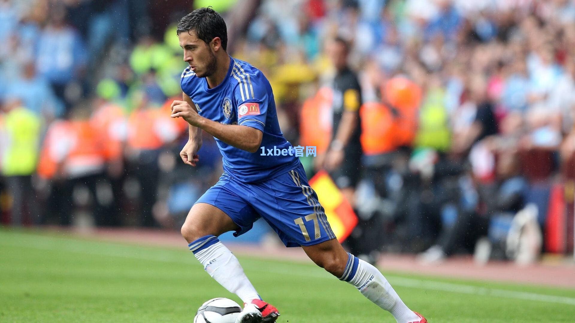 阿森纳点球险胜摩纳哥第七次捧起酋长杯 恩凯蒂亚关键破门拉姆斯代尔神勇扑点定乾坤